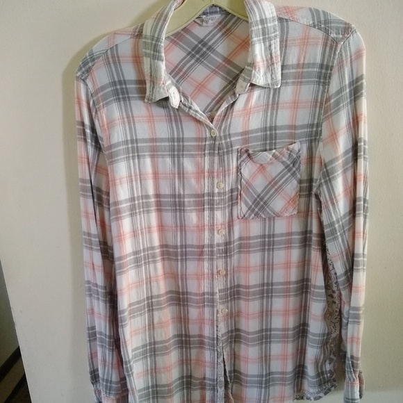 Women's Aeropostale long sleeve plaid shirt - Picture 1 of 5